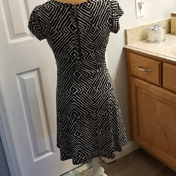 Michael Kors Dress - Picture 5 of 8